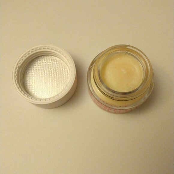 Pacifica Pout Polish Gentle Lip Scrub 0.63oz Winter Travel - Picture 5 of 7